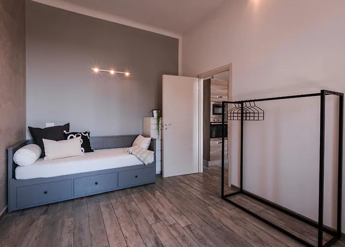 2' Tortona - Navigli, Casa Atelier Ponti Mediolan